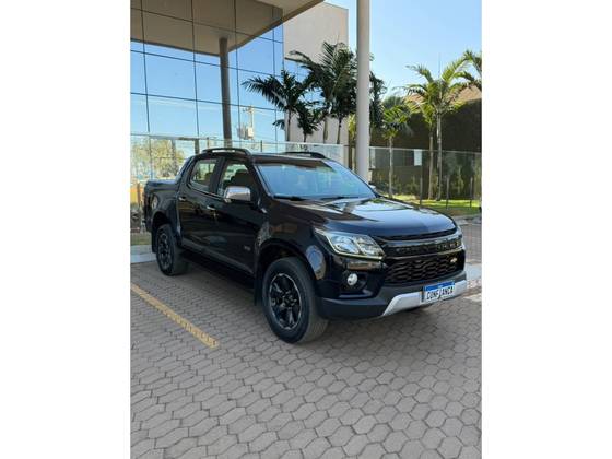 CHEVROLET S10 2.8 16V TURBO DIESEL HIGH COUNTRY CD 4X4 AUTOMÁTICO CHEVROLET S10 2.8 16V TURBO DIESEL HIGH COUNTRY CD 4X4 AUTOMÁTICO